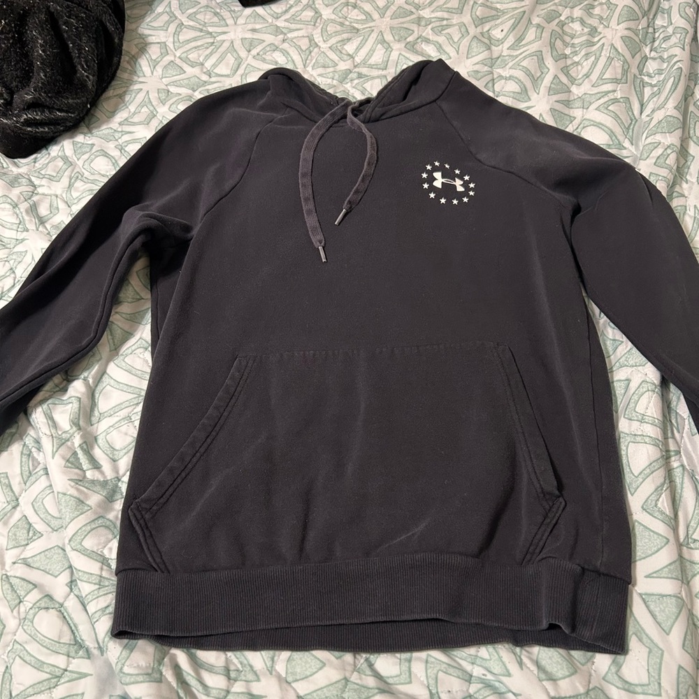 Under Armor Hoodie!!!
